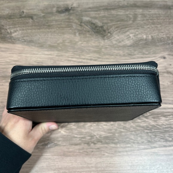 Warby Parker Parker Case 3-Slot Eyewear Travel Organizer Black Pebbled Zip Case - Picture 8 of 10